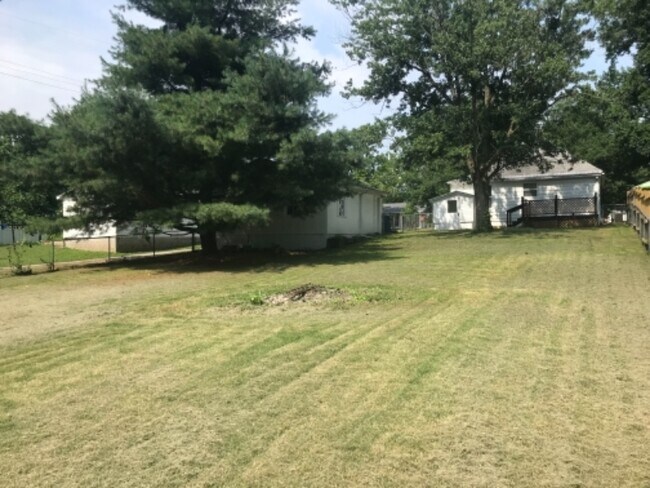 Foto del edificio - 313 Staunton Rd