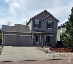 Building Photo - 6244 Riverdale Dr