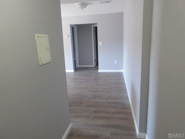 Building Photo - 1601 Raspberry Ct