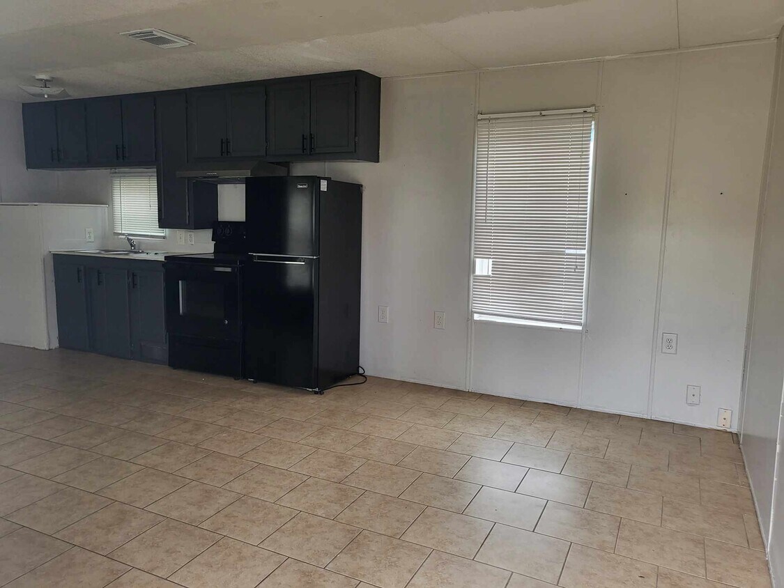 1917 Hollow Rd, Weslaco, TX 78599 Townhome Rentals in Weslaco TX