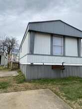 Building Photo - 199 Zackary St