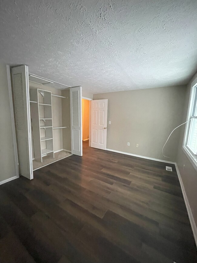 Building Photo - 34 Ridge Meadows Dr