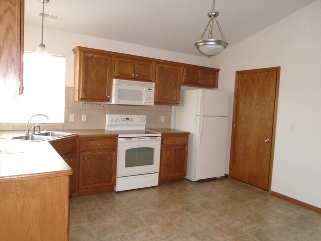 Foto del edificio - 408 Brookmont Dr