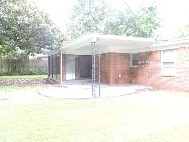 Building Photo - 3028 Knight Rd