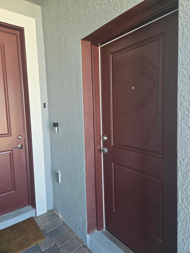 Foto del edificio - 5328 Dagenham Dr