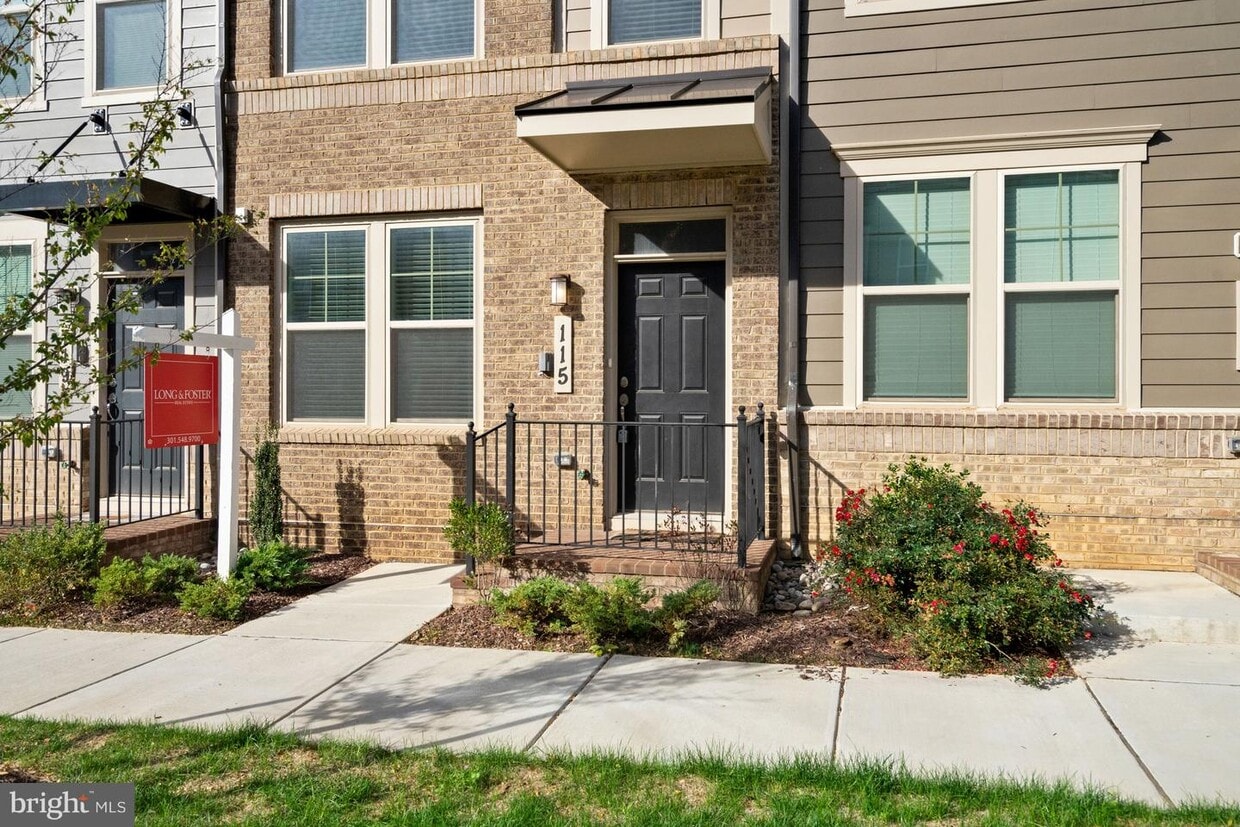 115 Dickenson Dr, Gaithersburg, MD 20878 Townhome Rentals in