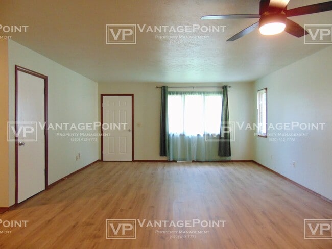 Foto del edificio - 2353 Remington Rd