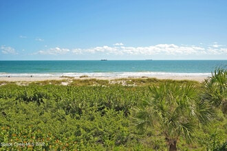 Building Photo - 425 Buchanan Ave