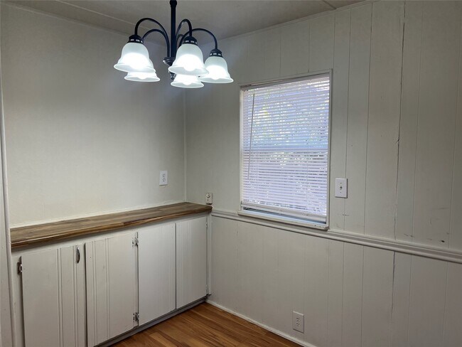 Foto del edificio - 806 N Oneal St