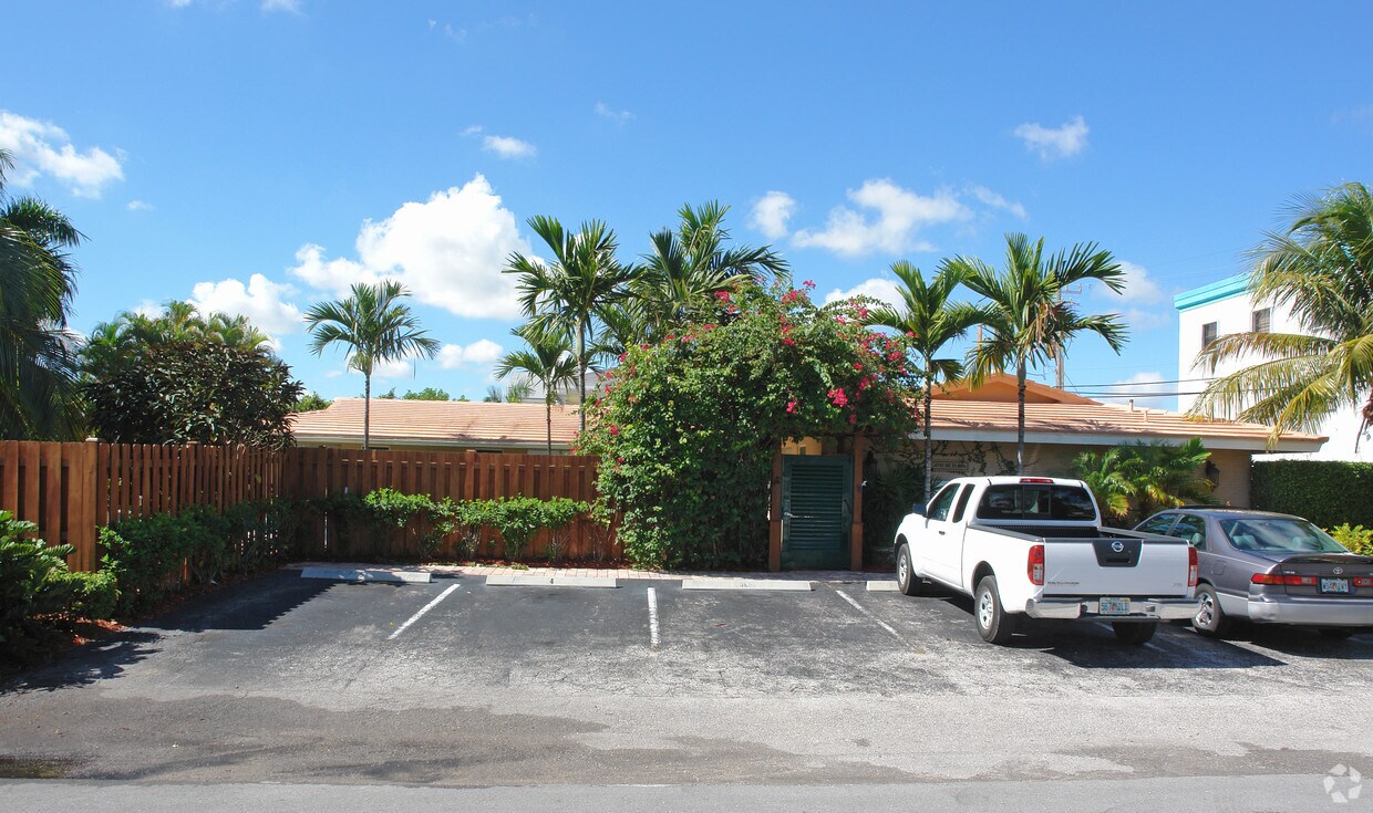 Foto del edificio - 4701 NE 21st Ave
