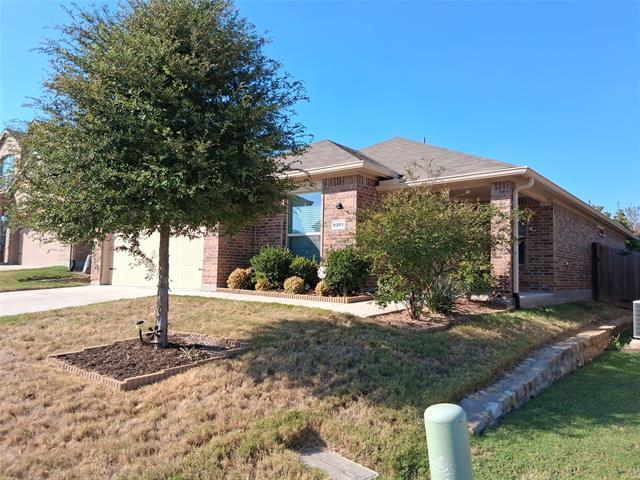 Foto del edificio - 8205 Karole Dr