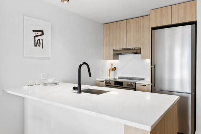 Foto del edificio - 0 bedroom in Queens NY 11101