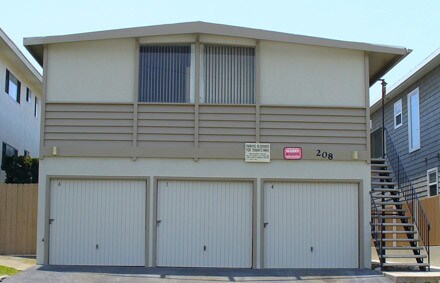Primary Photo - 208 Avenue H