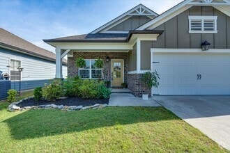 Building Photo - 8543 Red Deer Ln