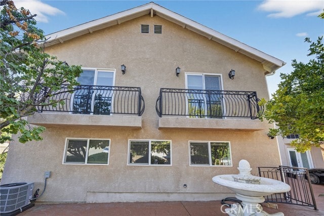 Foto del edificio - 5405 Ruthwood Dr