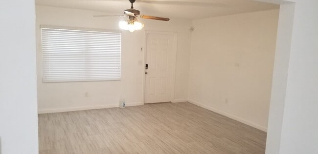 Photo - 3430 N 65th Ave House