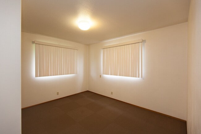 Building Photo - LOVELY 3BD 2.5BA HOME in KURTISTOWN