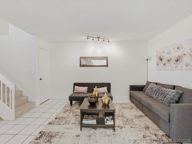 Foto del edificio - 9702 NW 5th Ln