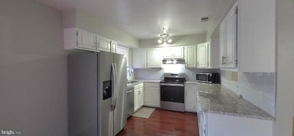 Building Photo - 14643 Colonels Choice Rd