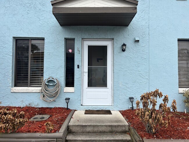 Puerta principal - 3333 S Ridgewood Ave