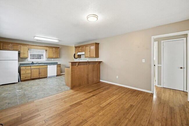 Foto del edificio - 46 James Dr