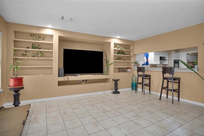 Foto del edificio - 1725 Strawn Rd