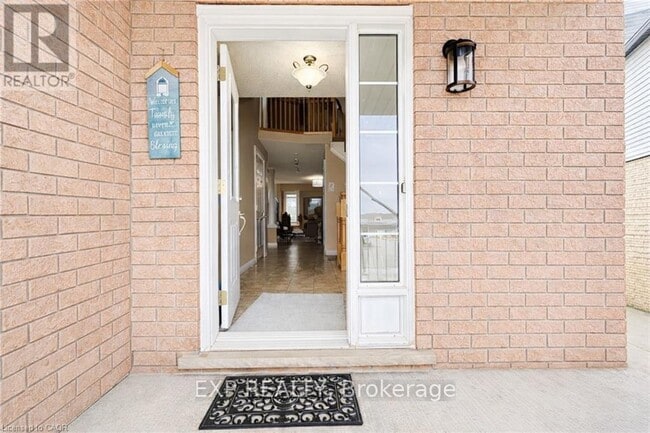 Building Photo - 240 Purple Sage Crescent