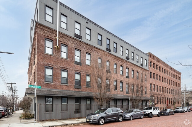Building Photo - 39-51 Bruen St