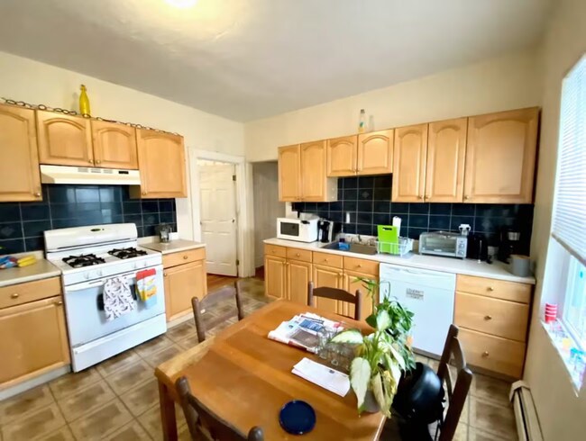 *Las imágenes son muestras representativas de la unidad anunciada. En algunos casos, las unidades reales que visita... - 30 Darling St