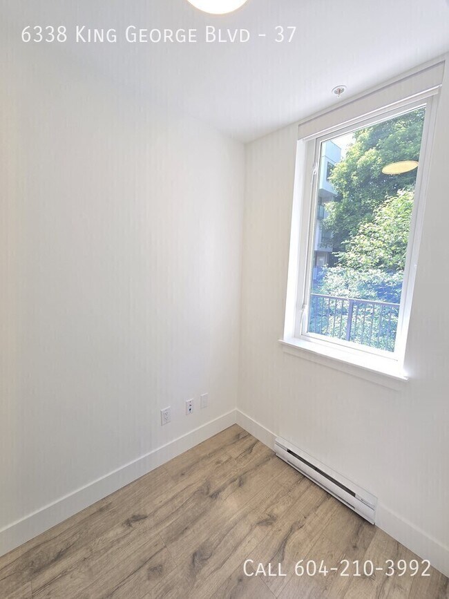 Building Photo - Brand New Unit at Creekside Terrace