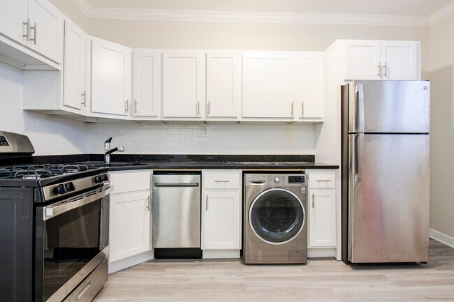 Foto del edificio - 730 W Roscoe St