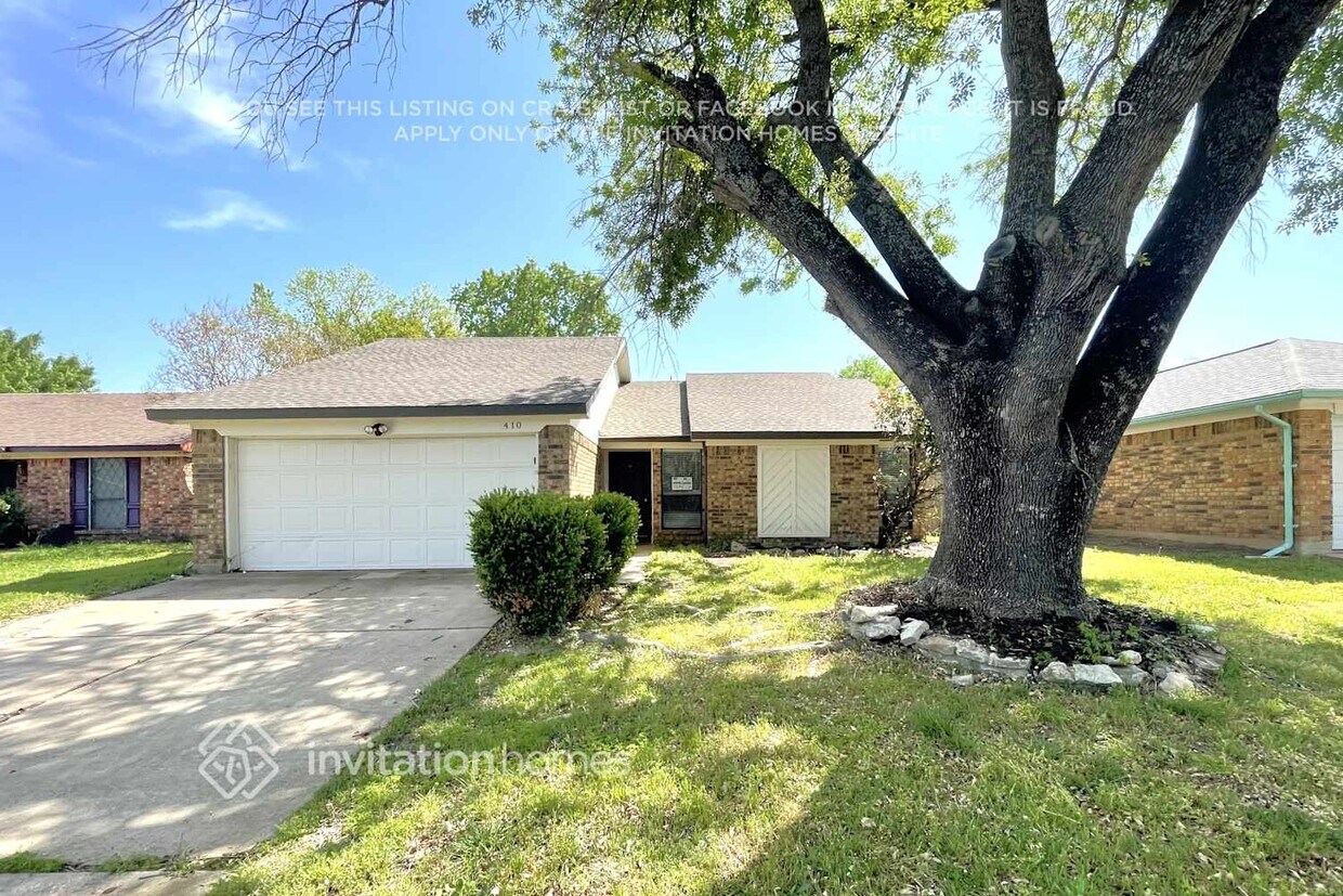 Foto principal - 410 Revolution Ln