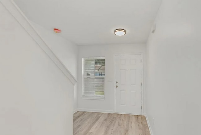 Building Photo - 3585 Drexel St