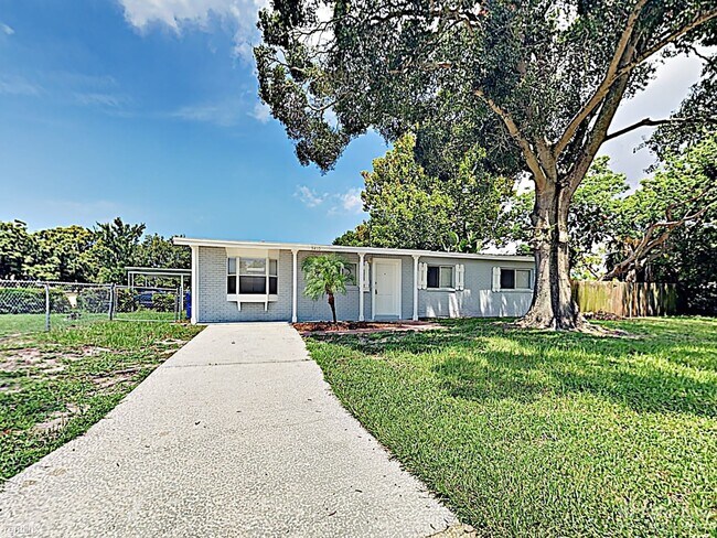 Foto del edificio - 3410 73rd St N