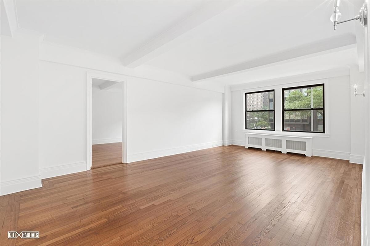 Primary Photo - 865 1st Avenue