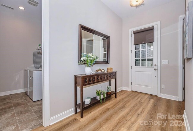 Foto del edificio - 508 Granite Lake Ct