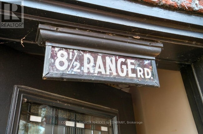 Building Photo - 8 Range Rd