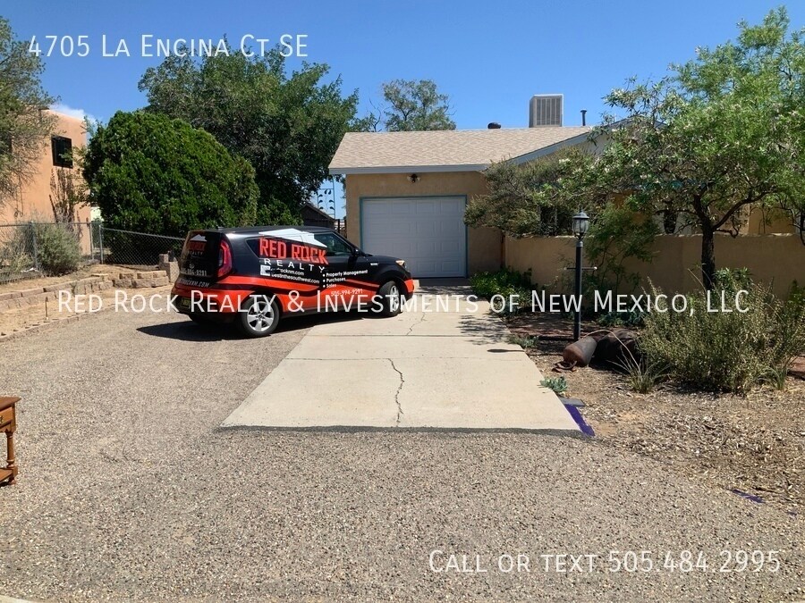 Primary Photo - 4705 La Encina Ct SE