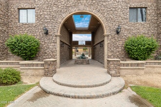 Building Photo - 7110 E Continental Dr