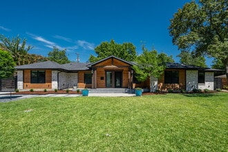 Building Photo - 6331 Linden Ln