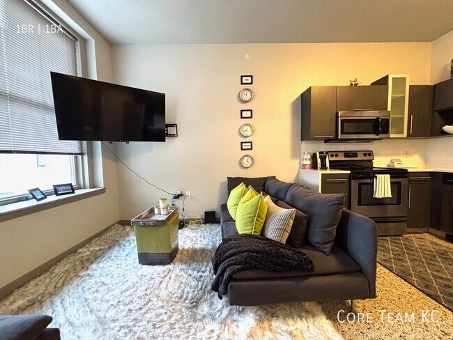 Foto del edificio - 306 E 12th St