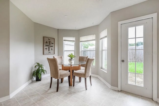 Building Photo - 5833 Sand key Lane Wesley Chapel, FL 33545