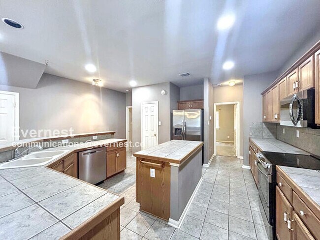 Foto del edificio - 2422 Cadara Woods