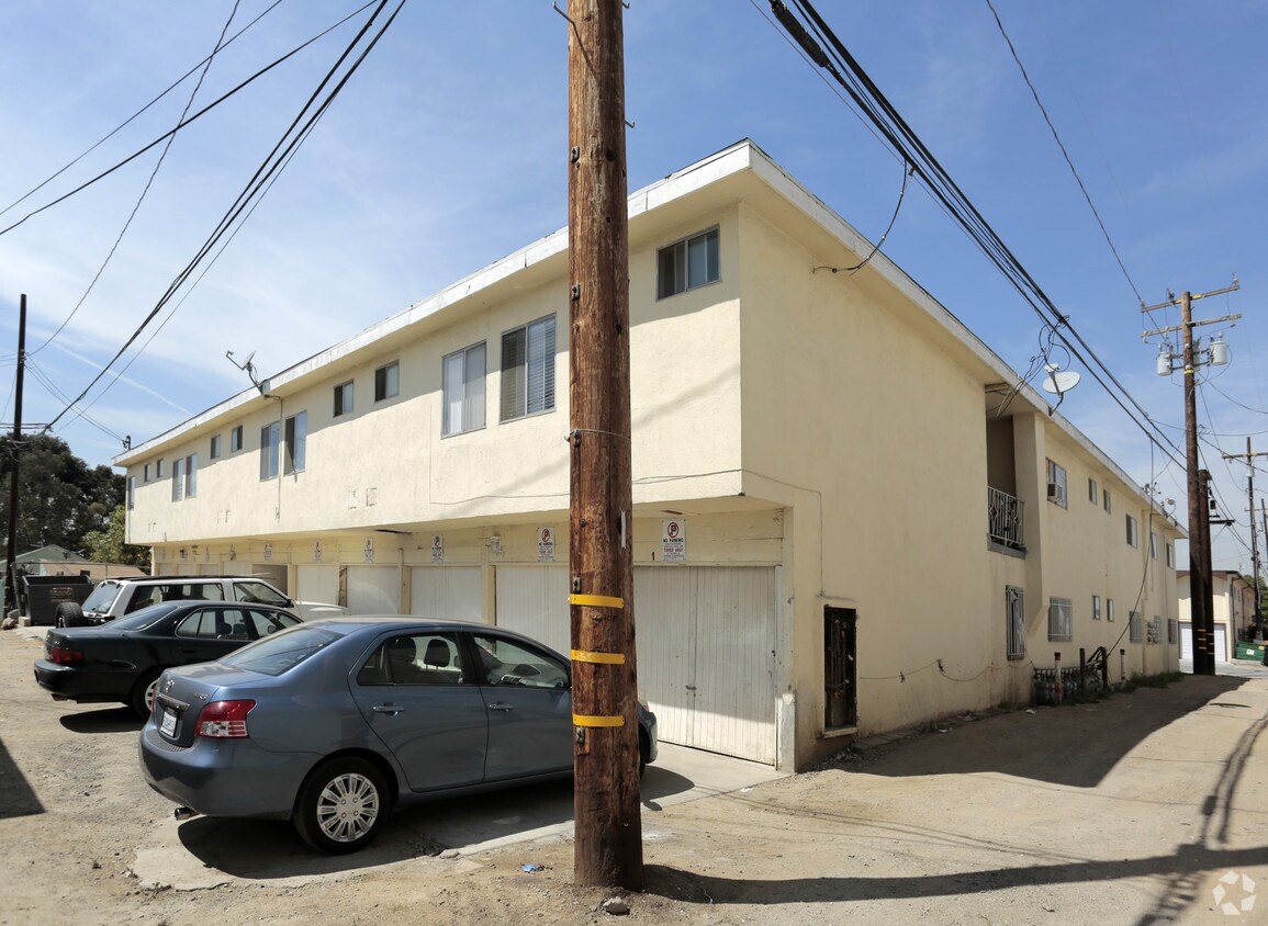 The Apts Apartments in Long Beach, CA