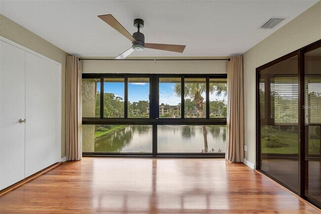 Foto del edificio - 15 Escondido Cir