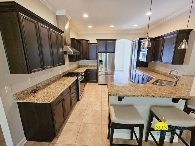 Building Photo - Breathtaking 4 Bedroom Home in Bayview