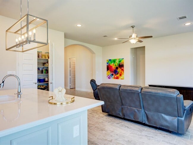 Building Photo - 9703 Chapman Trl