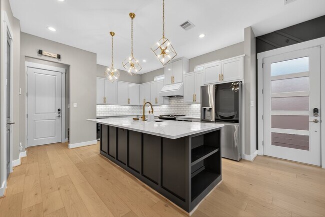 Foto del edificio - 4508 Hardy St