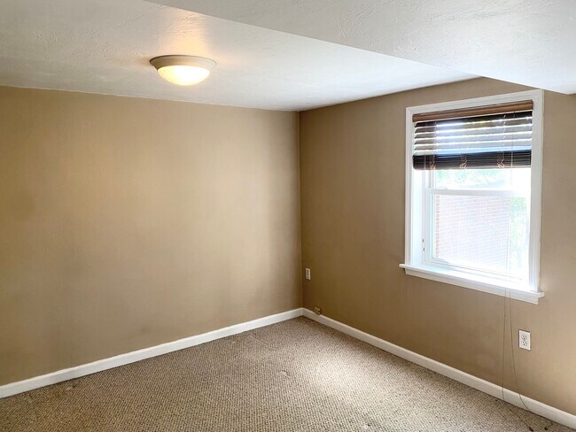 Building Photo - 3110 Chartiers Ave