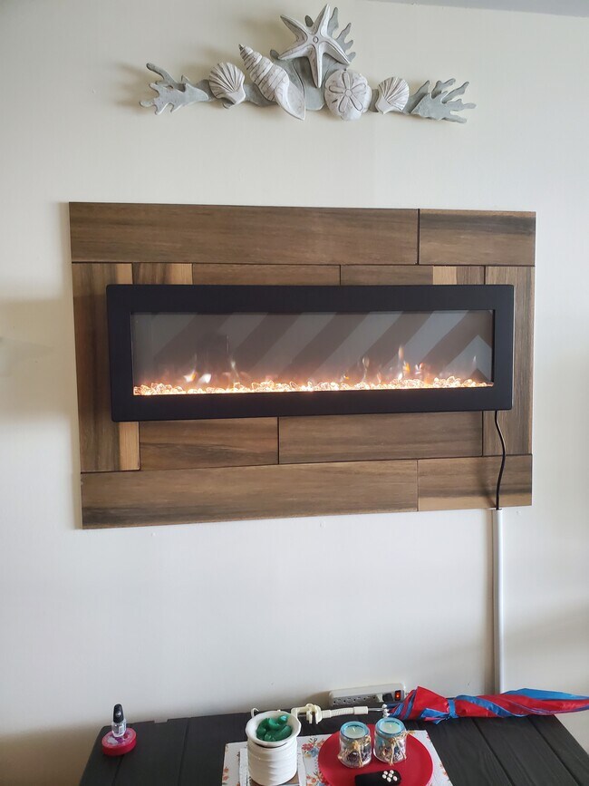 Foto del edificio - 9820 Queensway Blvd